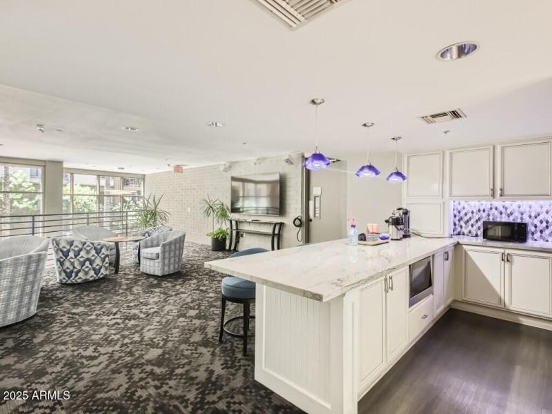 04 2nd Floor Clubhouse