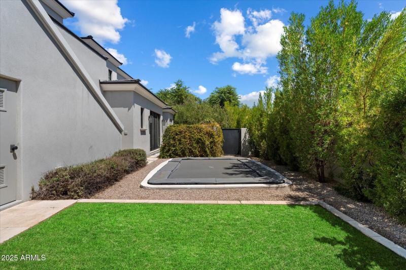 In-ground Trampoline