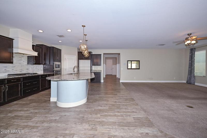 Kitchen-Great Room