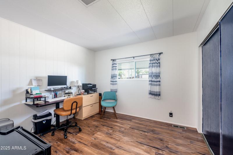 26-632-S-83rd-Way-26