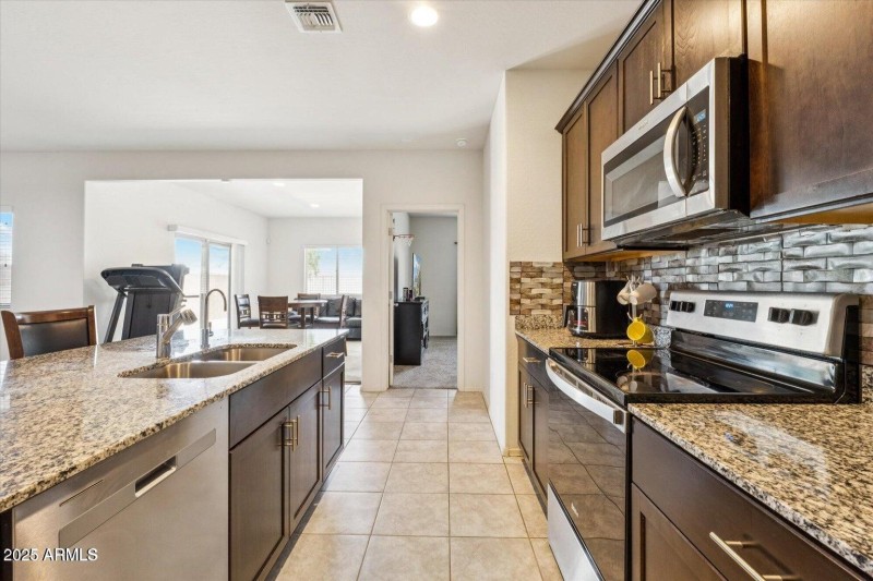 20250613221511686317000000-o