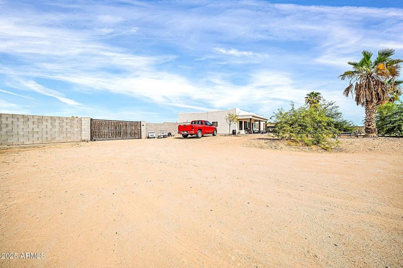 Backyard 2nd RV Gate