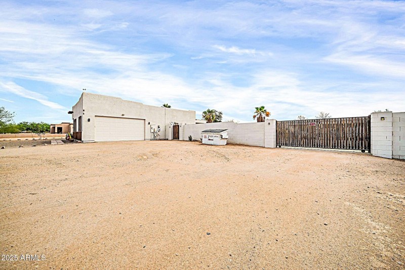 Front RV Gate on Right