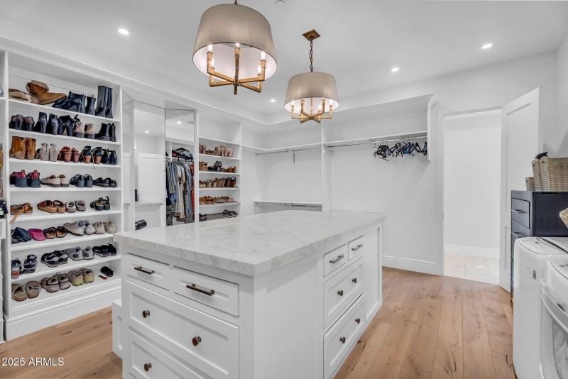 030_59-web-or-mls-36_502