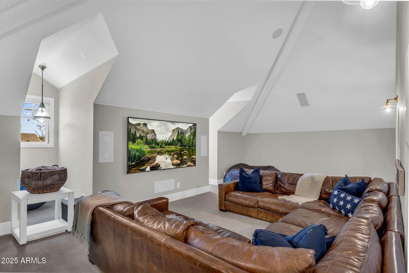 044_37-web-or-mls-31a_623