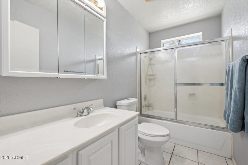 PRIMARY SUITE BATHROOM