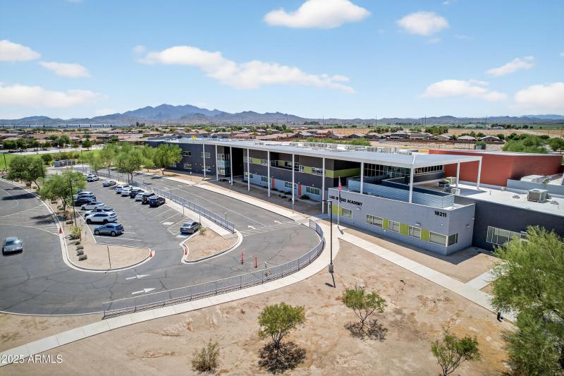 Las Brisas Academy - Elementary School