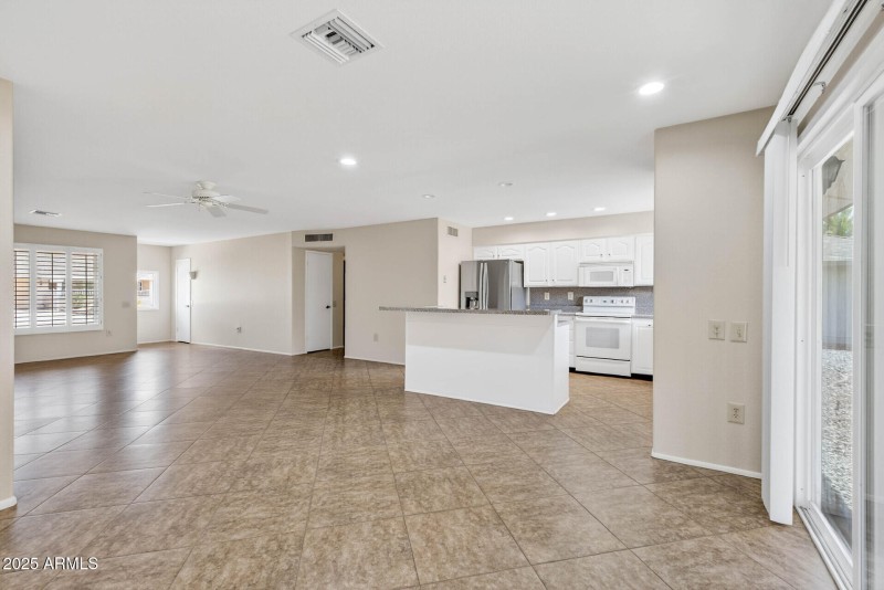 21_13203_W_Castlebar21_mls - Copy - Copy