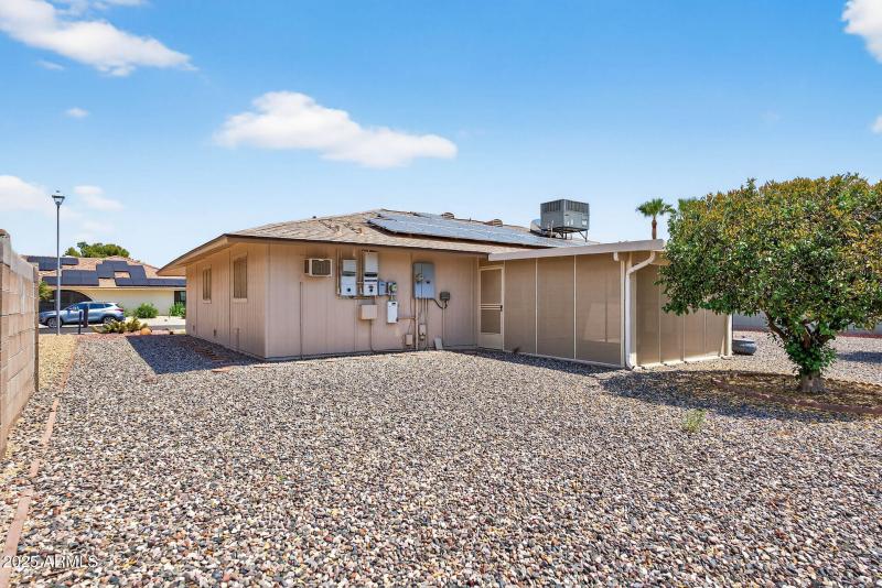 40_13203_W_Castlebar40_mls - Copy