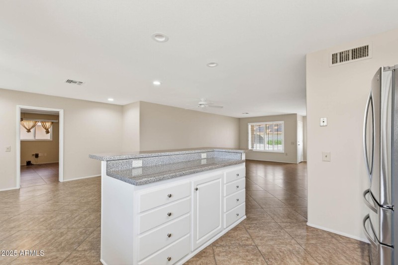 15_13203_W_Castlebar15_mls - Copy