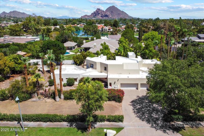 Enjoy life on The Circle