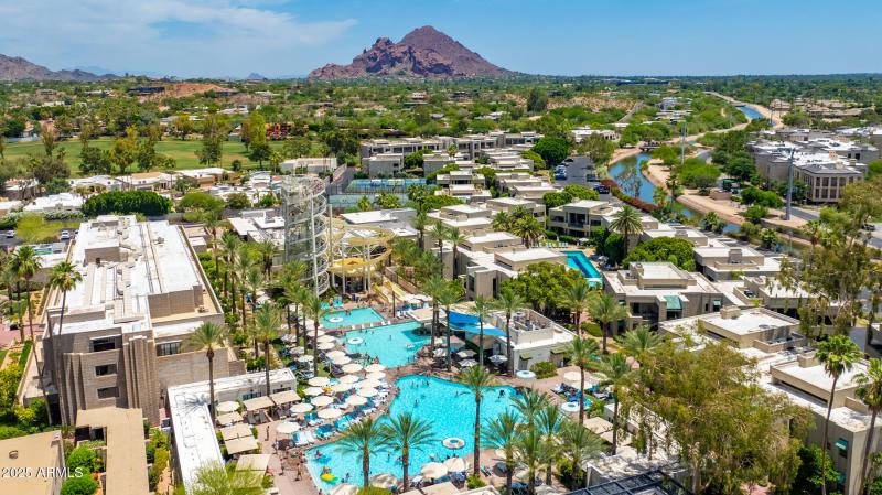 Biltmore Hotel pool/grounds