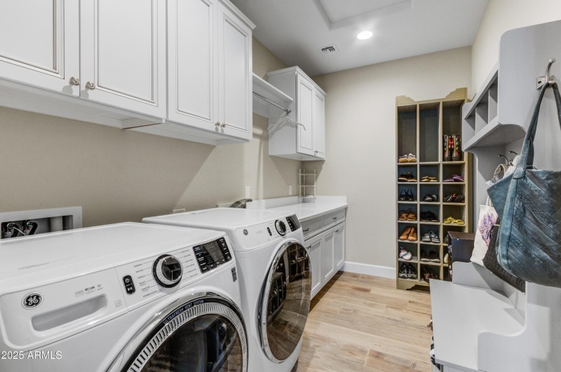 014_014_Utility Room