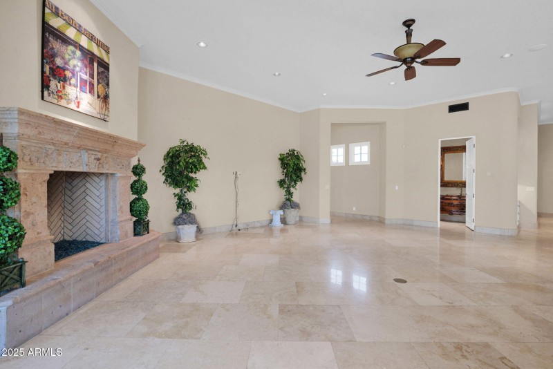 33-web-or-mls-P1281083