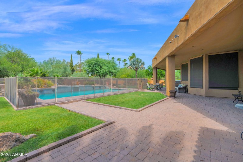 51-web-or-mls-P1281111