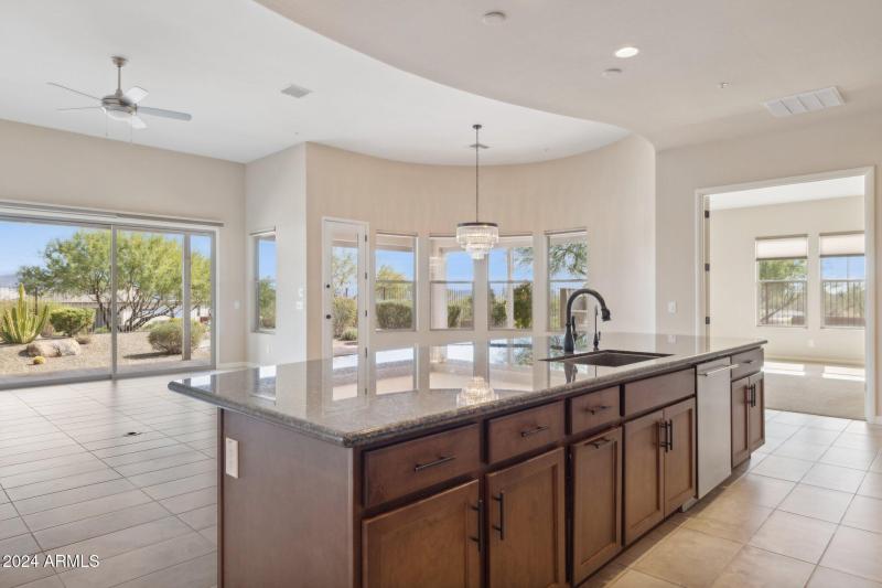 12-web-or-mls-17662-blaze-ln