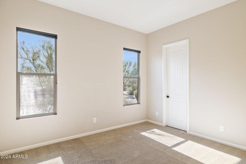 33-web-or-mls-17662-blaze-ln