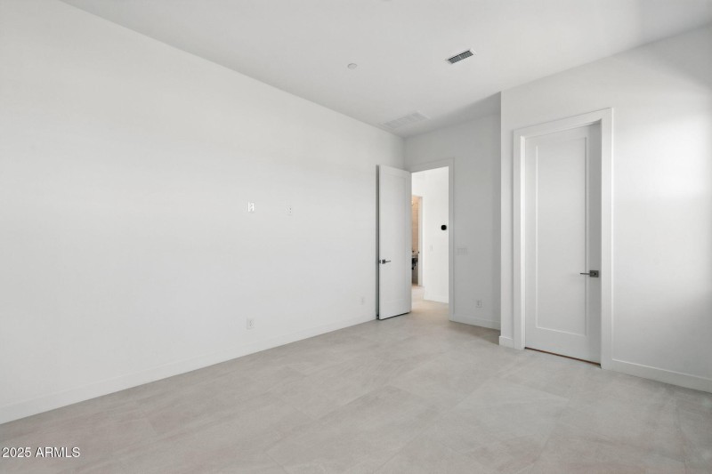 Guest Bedroom with Ensuite