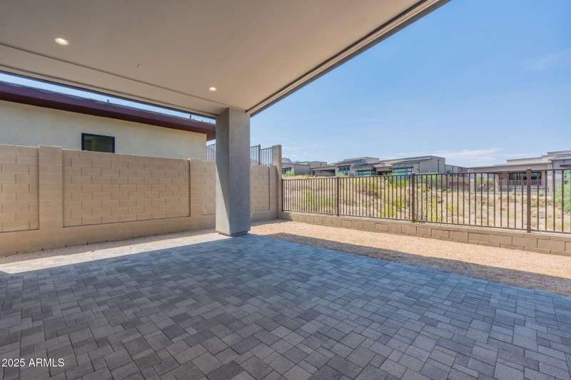 Seamless Indoor/Outdoor Living