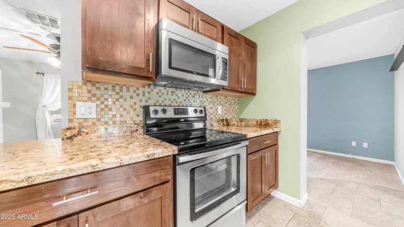 7514 E Moreland St (7)