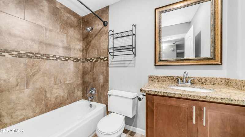 7514 E Moreland St (12)