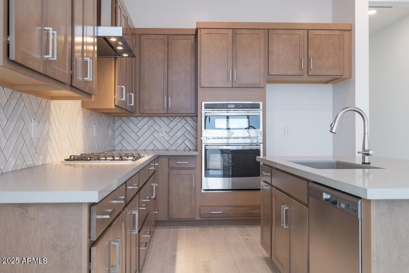 Tri Pointe Soleo 647 - Kitchen-2MLS