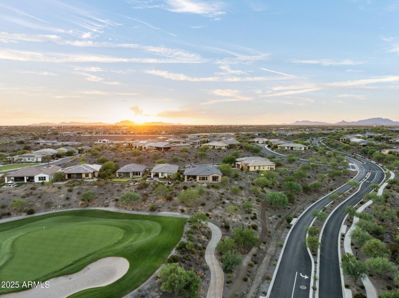 10-web-or-mls-DJI_20240812191525_0050_D