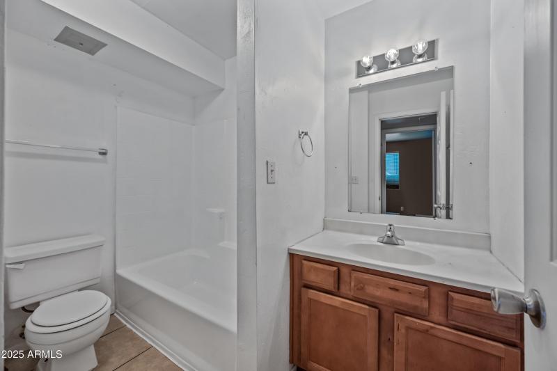 19-16602N25S114-ocupix