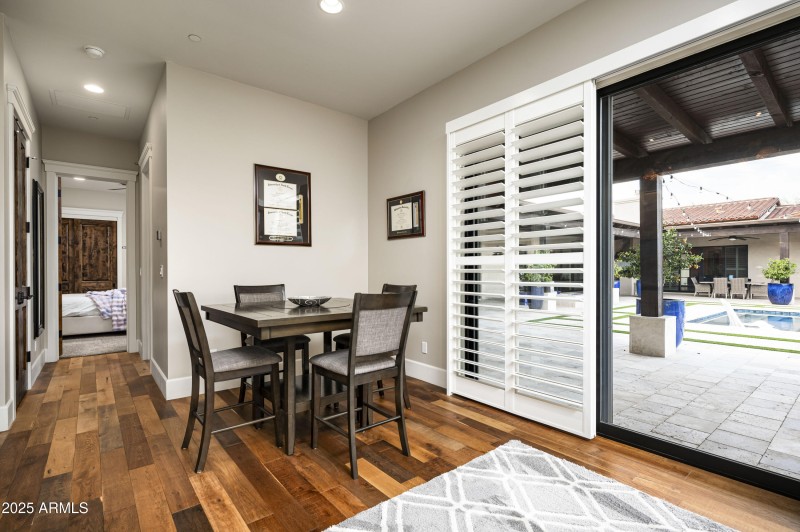 Guest House Dining Area