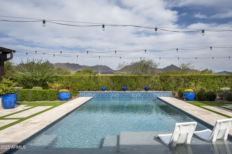 Pool with Water Feature