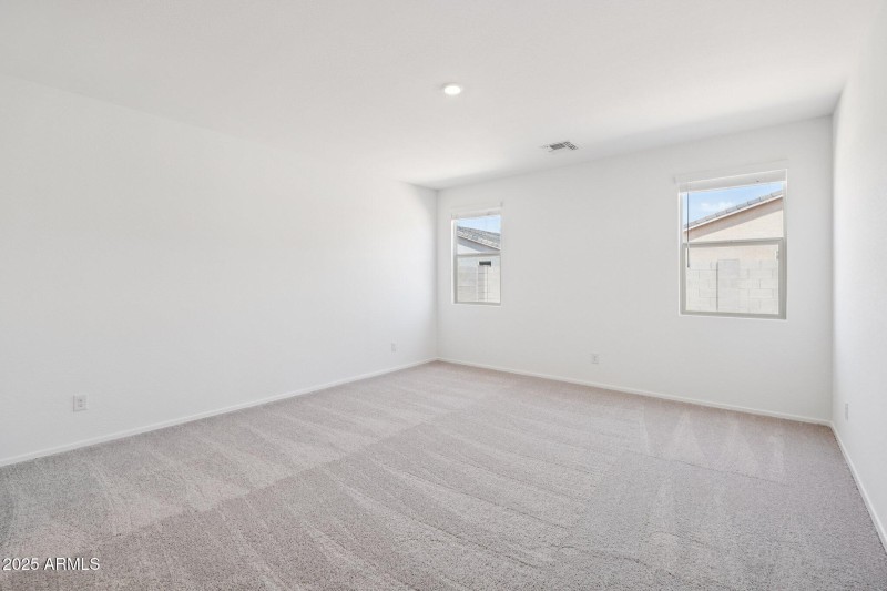 23-web-or-mls-W Cansados Rd-S2408-023