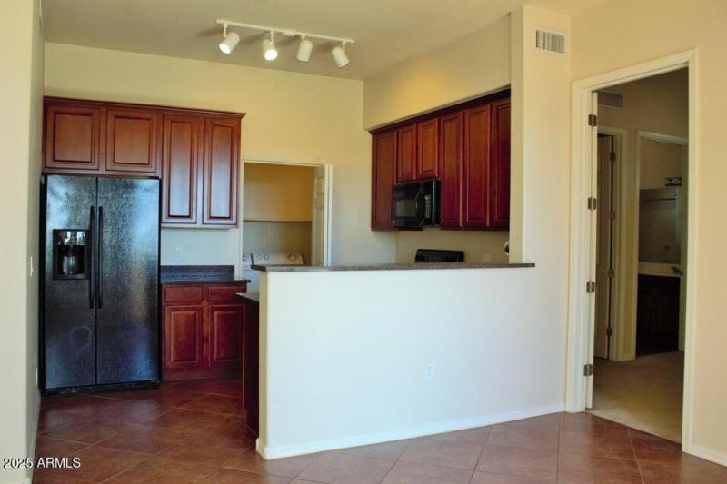 20180513175107411097000000-o