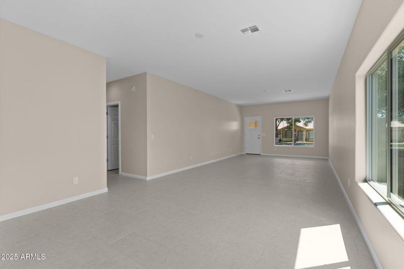 9-web-or-mls-DSC04722 (2)