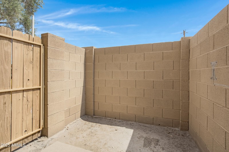 1455 N Alma School Rd unit 13-22