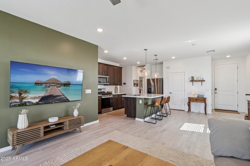 12-print-W-Hillman-Dr-S1808-012-scaled