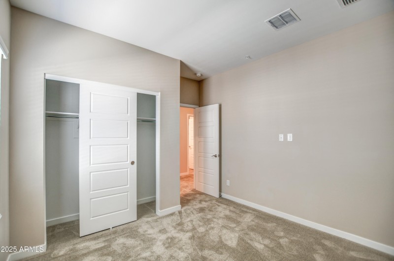 Bedroom 2 w Walk in Closet