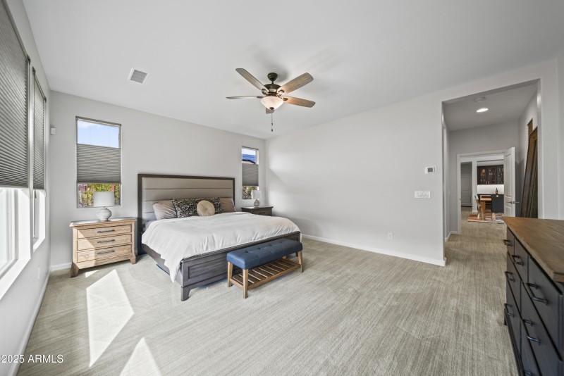 3399 Phantom St00023