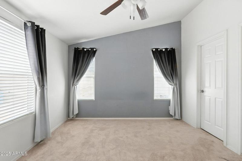 31-web-or-mls-Apache-31