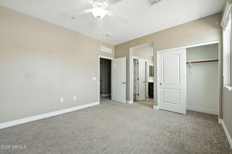 16-web-or-mls-SA104331 Lawrence Fung