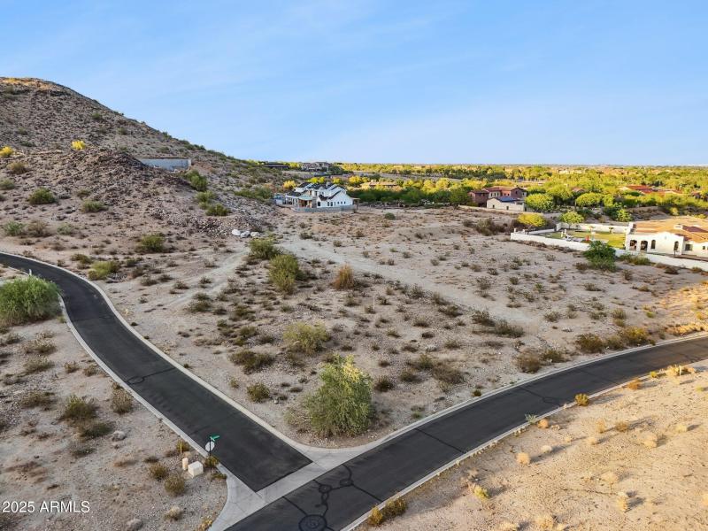 1-web-or-mls-3249-w-highlands-dr