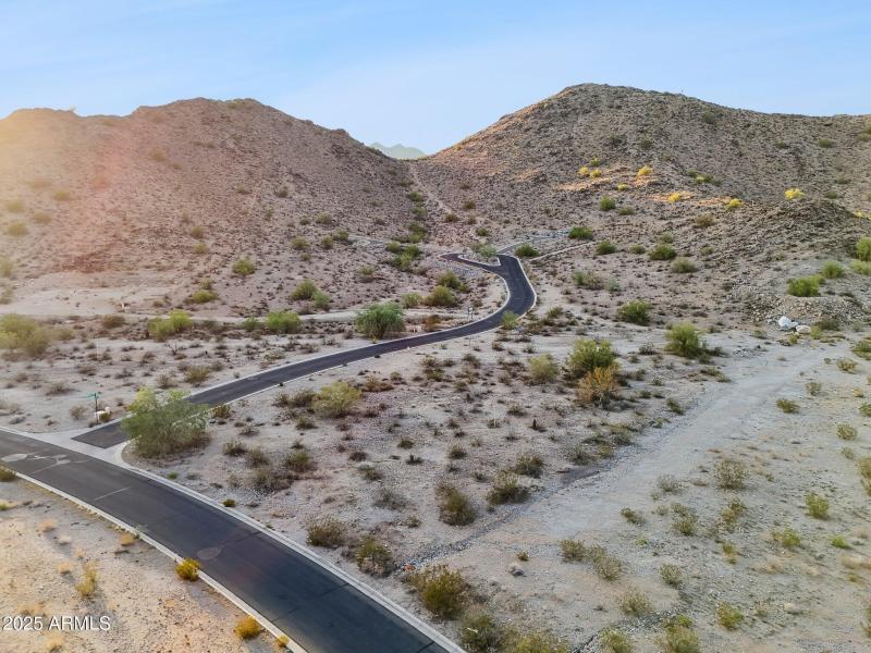 6-web-or-mls-3249-w-highlands-dr