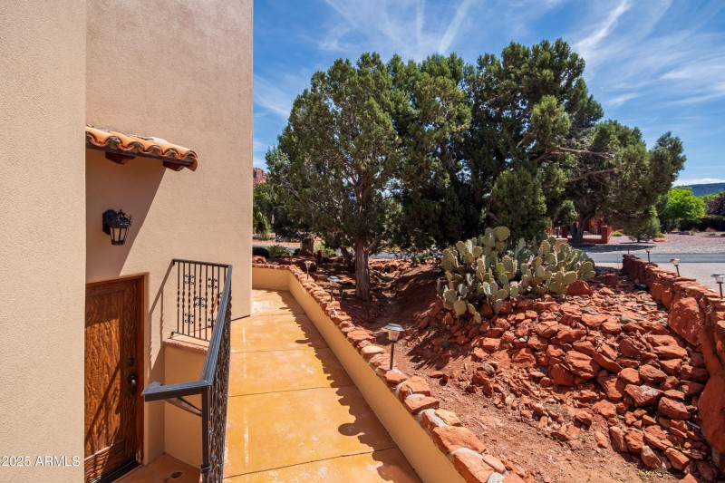 JL_90ViaDelViento-exteriors-07