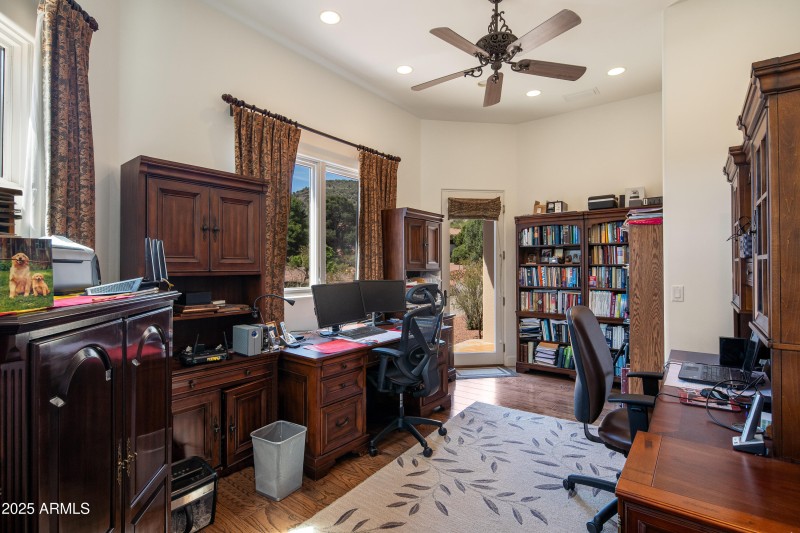 JL_90ViaDelViento-interiors-CommonAreas-