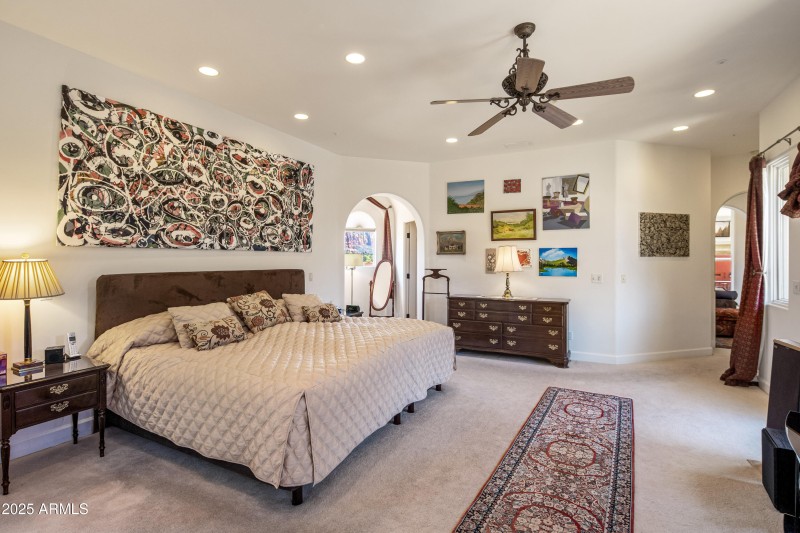 JL_90ViaDelViento-interiors-PrimarySuite