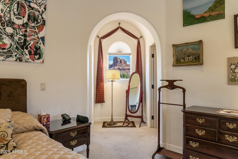 JL_90ViaDelViento-interiors-PrimarySuite