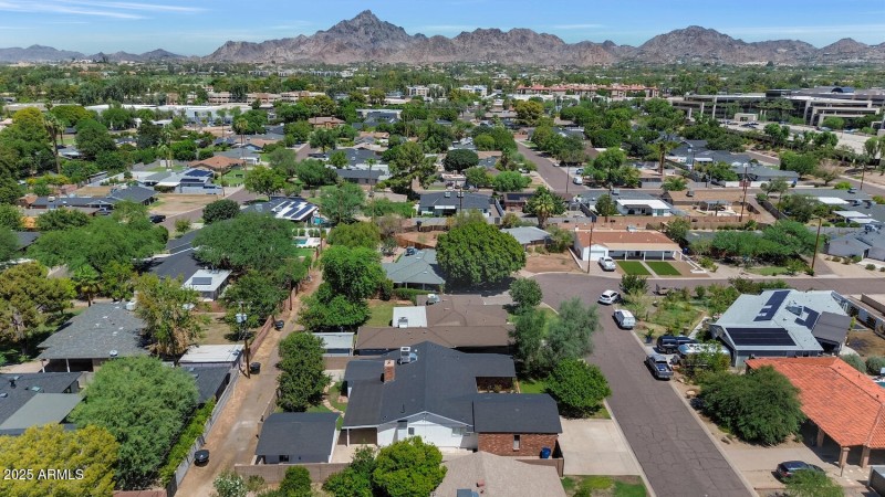 4642 N 31st St-large-040-002-DJI 0007-15