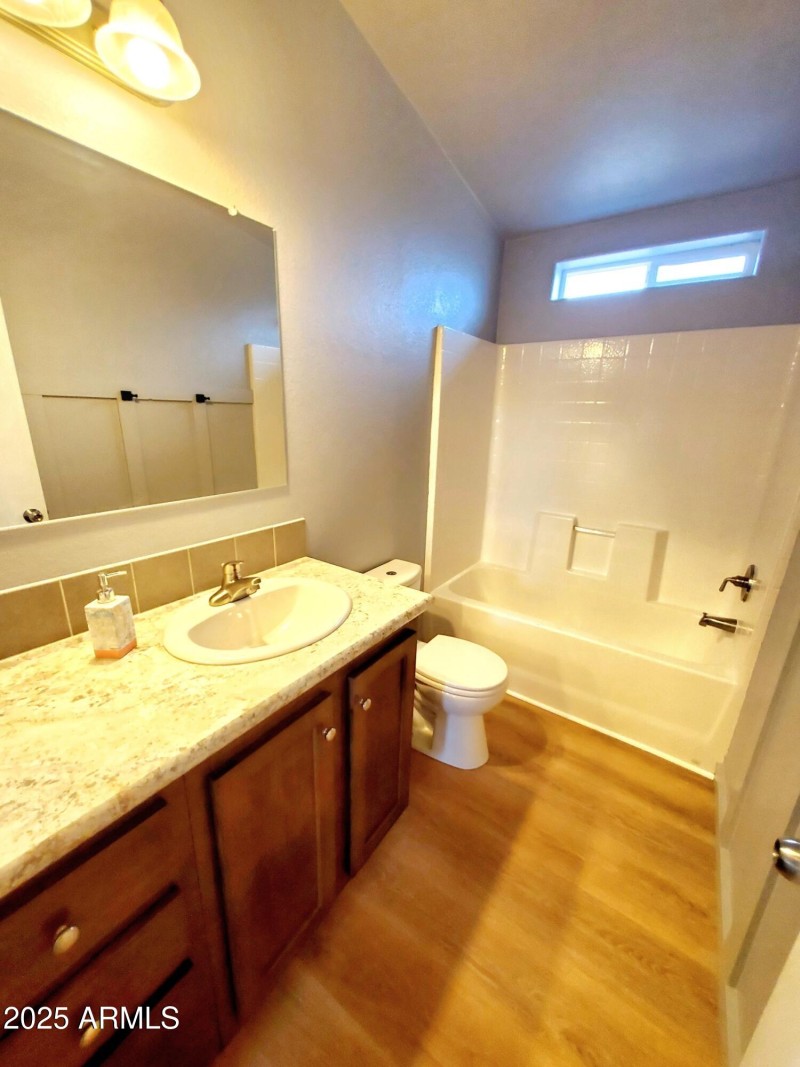 20250825_102421_resized