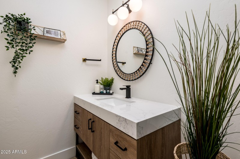 4841 W Avenida del rey - Web-58