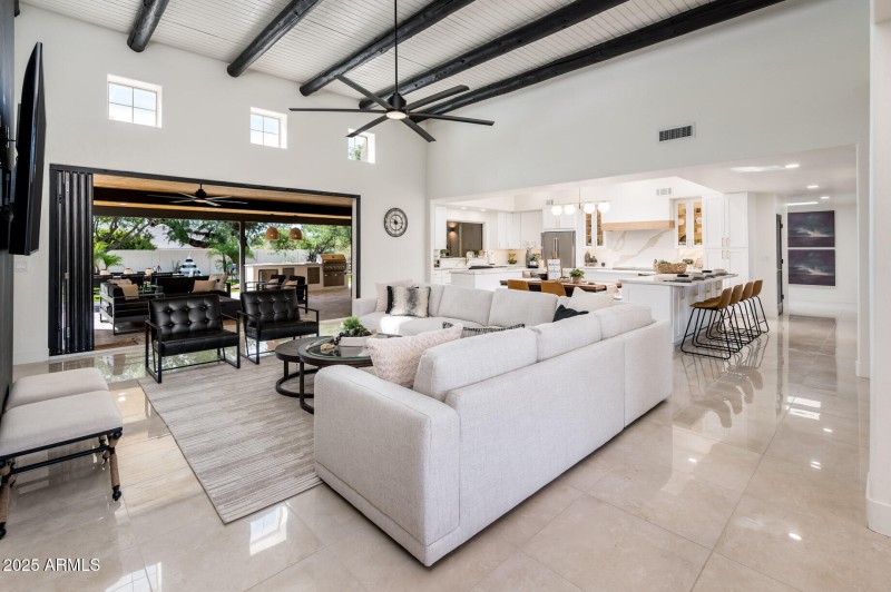 4841 W Avenida del rey - Web-24