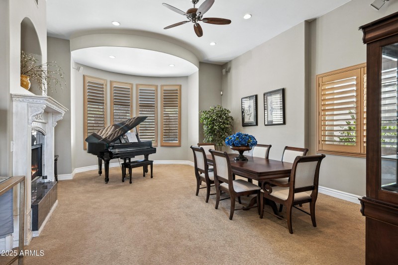 Formal Dining & Living